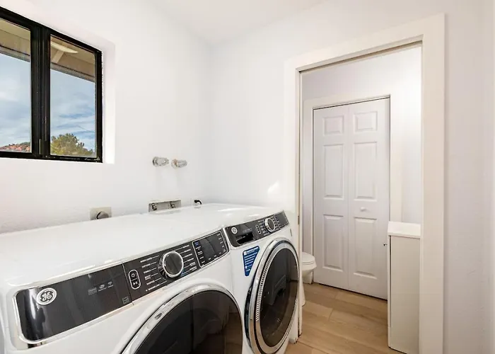 Chapel Escape With Private Hot Tub And Views Holiday home Sedona